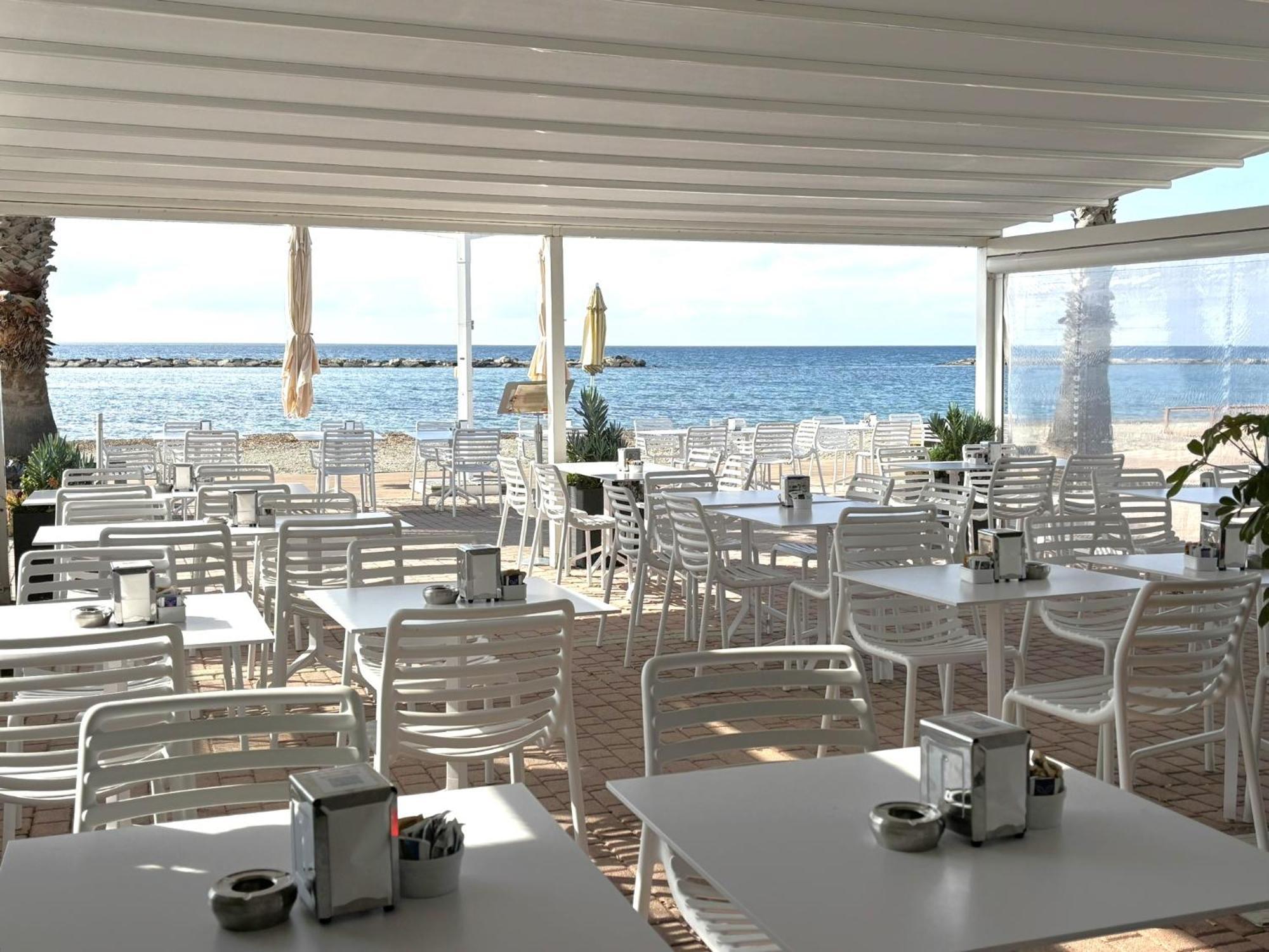 Hotel Delle Rose San Bartolomeo Al Mare Ngoại thất bức ảnh