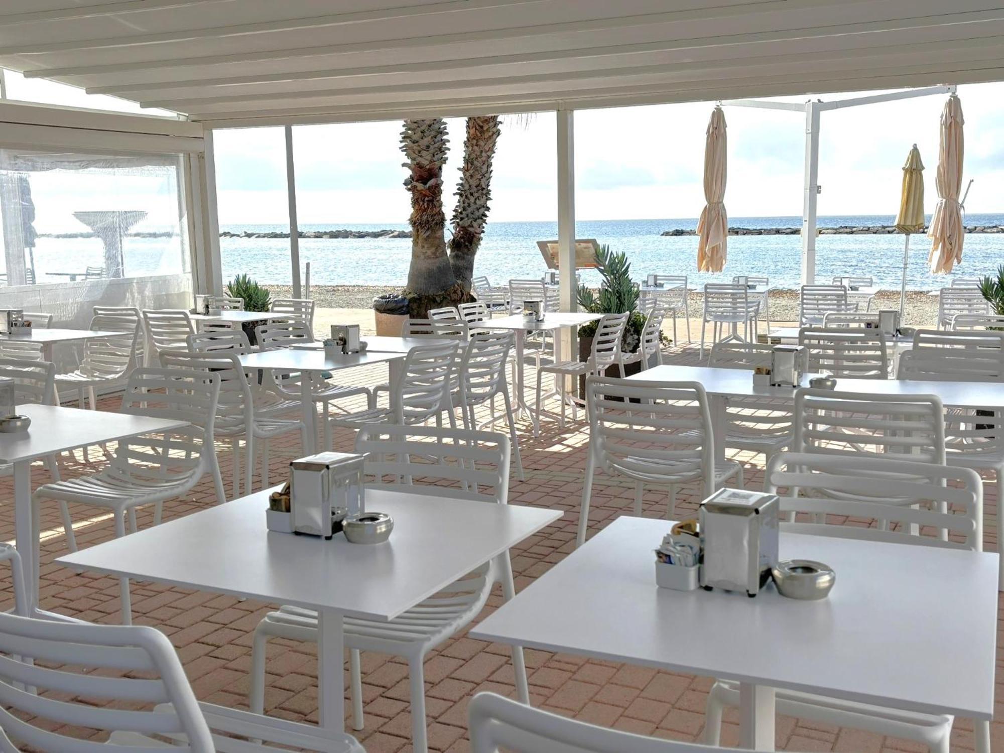 Hotel Delle Rose San Bartolomeo Al Mare Ngoại thất bức ảnh